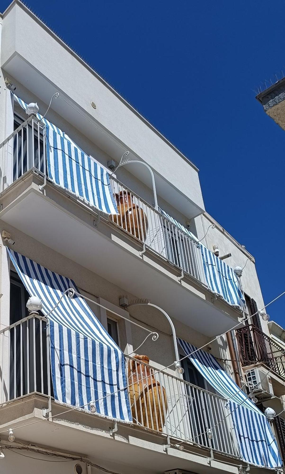 Locanda Degli Angioini Locazione Turistica Hotel Mola di Bari Exterior photo