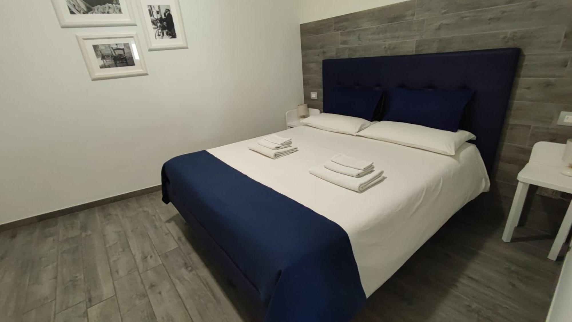 Locanda Degli Angioini Locazione Turistica Hotel Mola di Bari Exterior photo